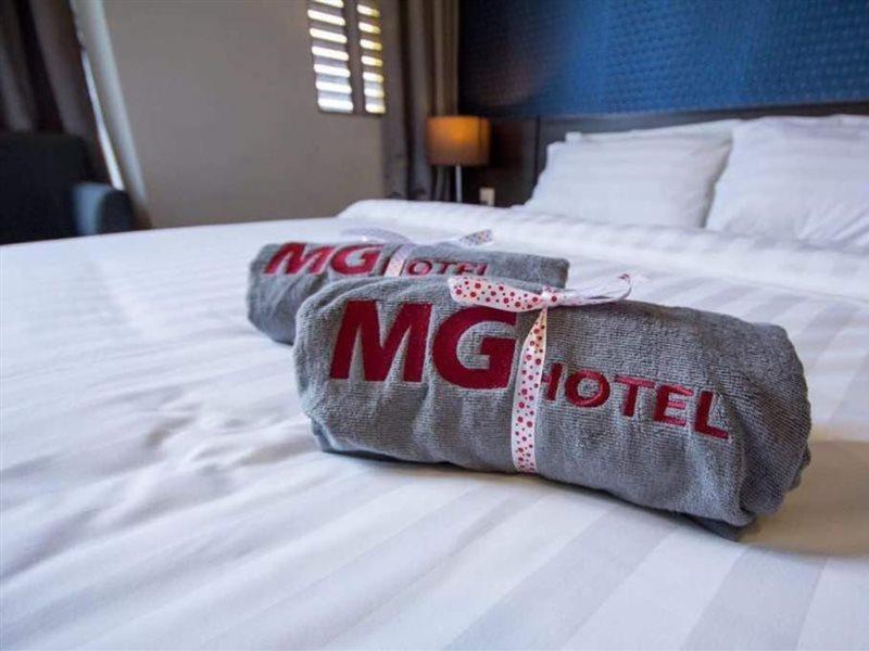 Omg Hotel Simpang Ampat  Экстерьер фото