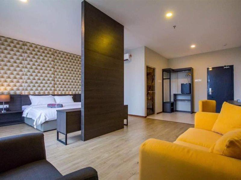 Omg Hotel Simpang Ampat  Экстерьер фото