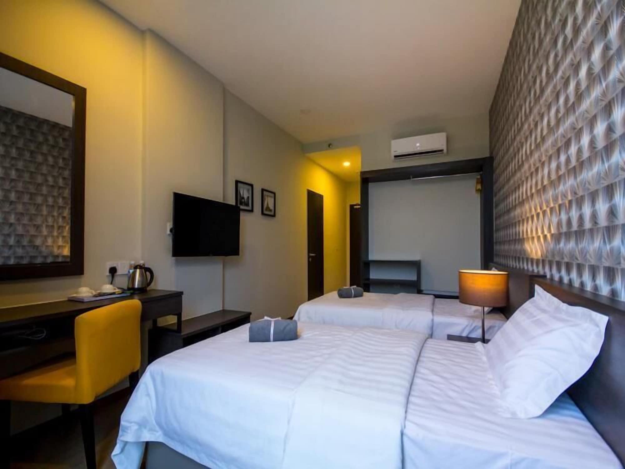 Omg Hotel Simpang Ampat  Экстерьер фото