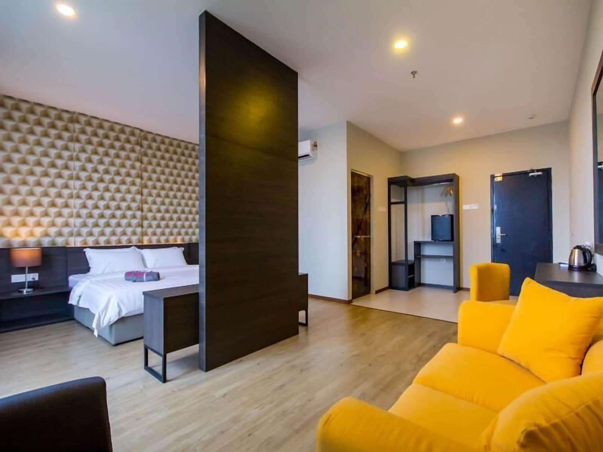 Omg Hotel Simpang Ampat  Экстерьер фото