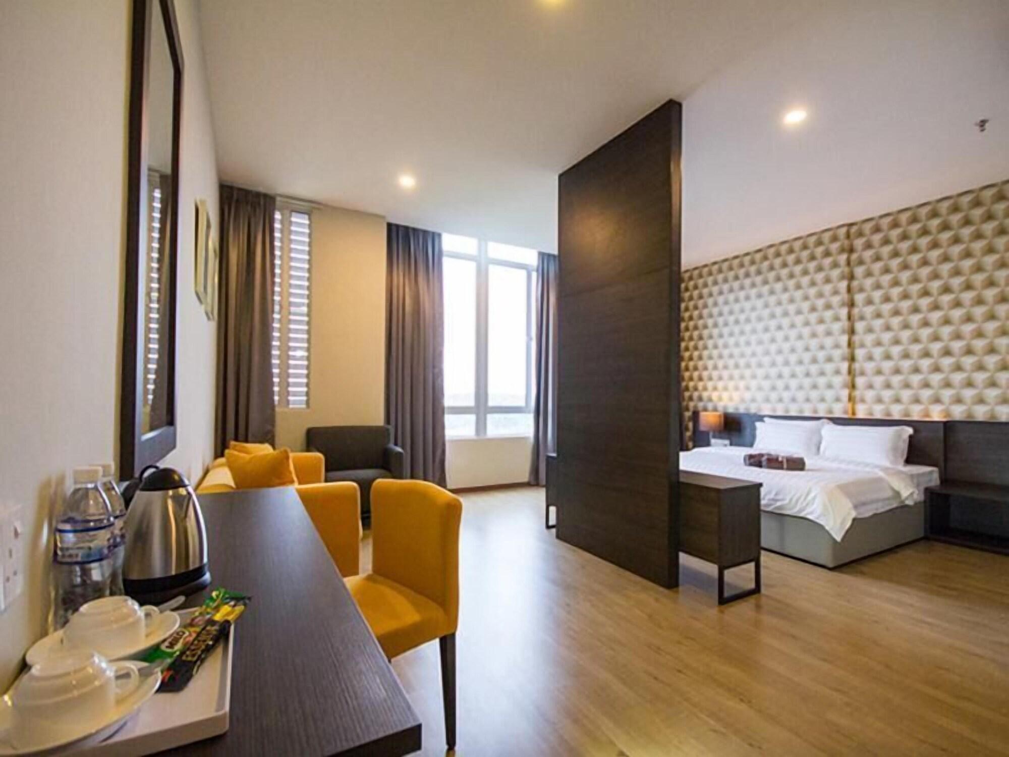 Omg Hotel Simpang Ampat  Экстерьер фото